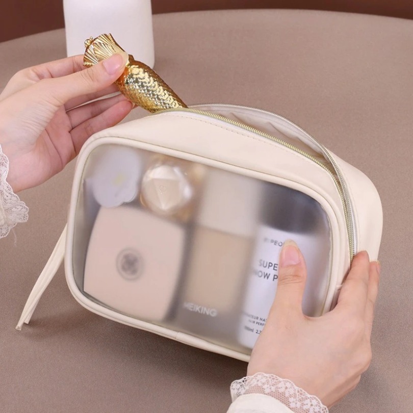 Semi-transparent Luxury Makeup - Luxury Skincare Samples review and price